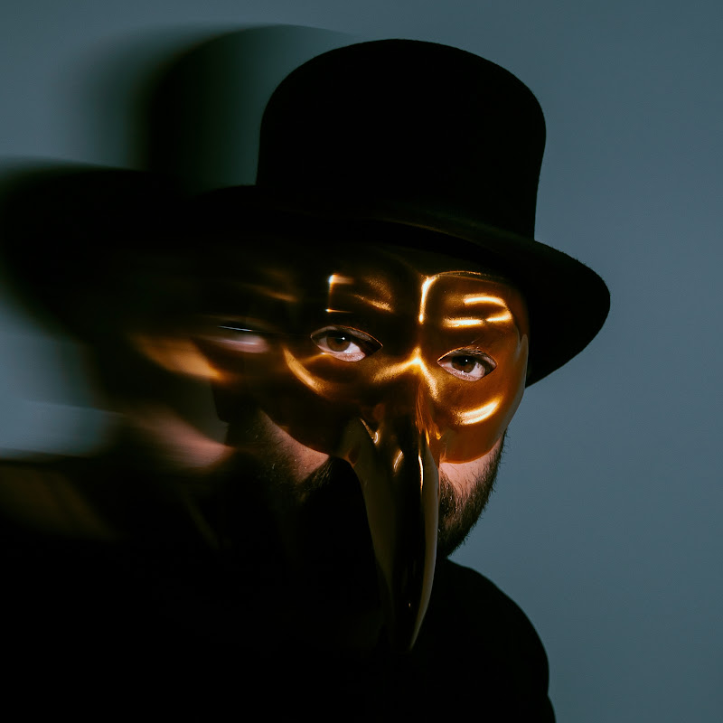 Claptone